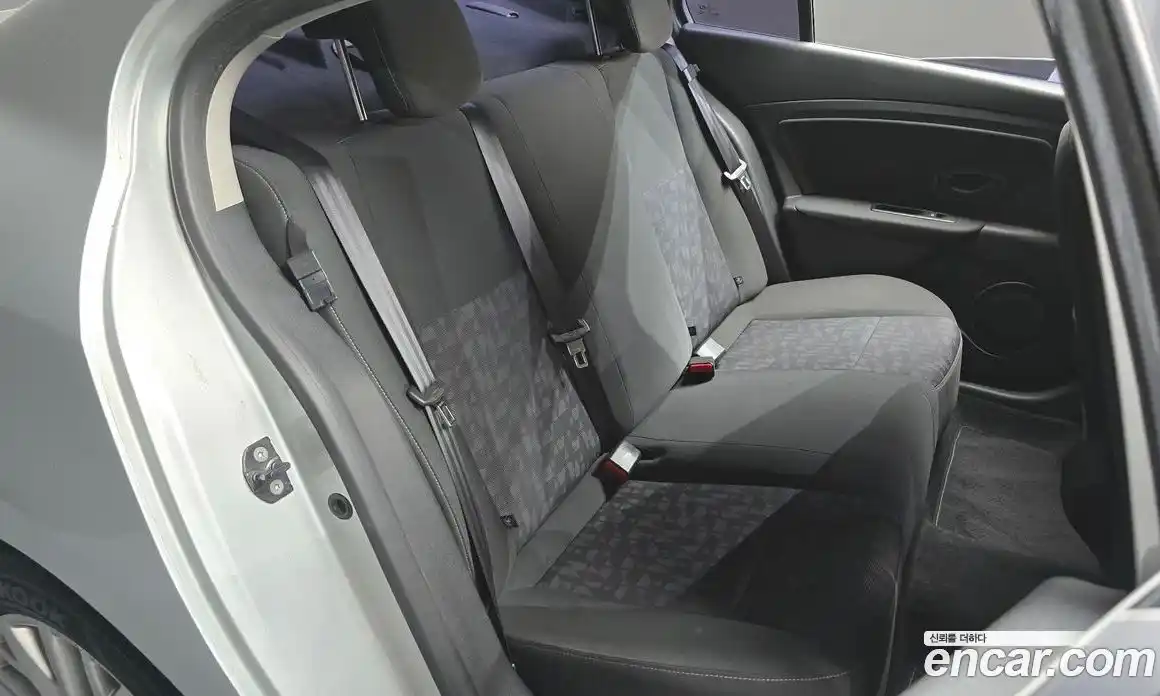 Renault SM3 2013 1.6 гидро, фото 12