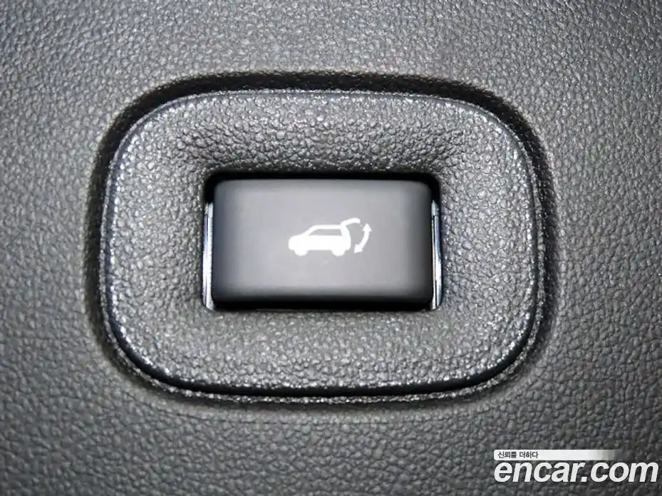 Renault QM6 2026 2.0 гидро, фото 16
