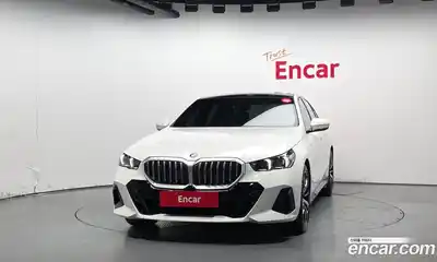 BMW 5 серия 2025 2.0 автомат (гидро), миниатюра 3