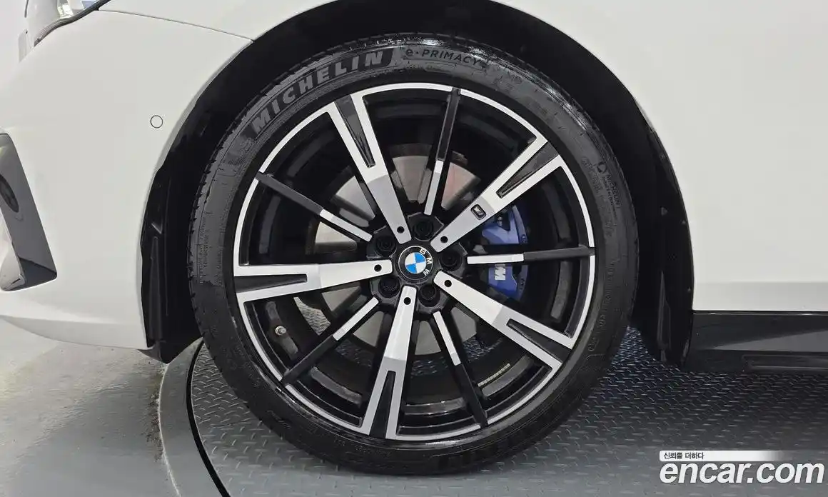 BMW 5 серия 2025 2.0 автомат (гидро), фото 5