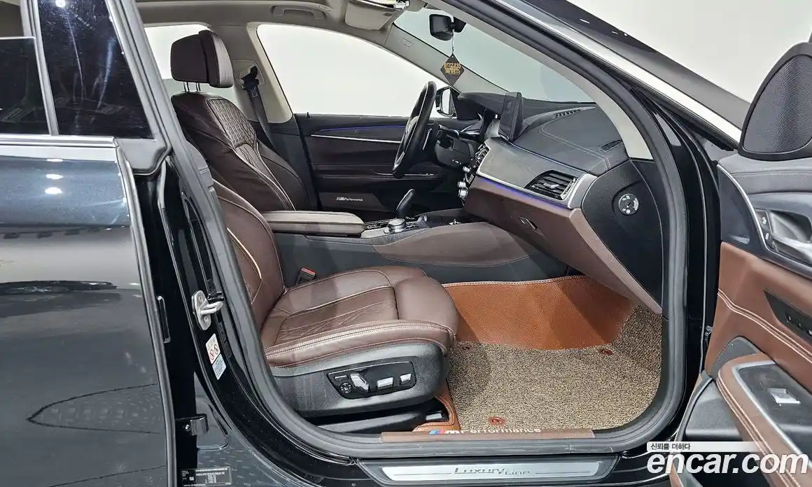 BMW 6 серия 2021 2.0 автомат (гидро), фото 16