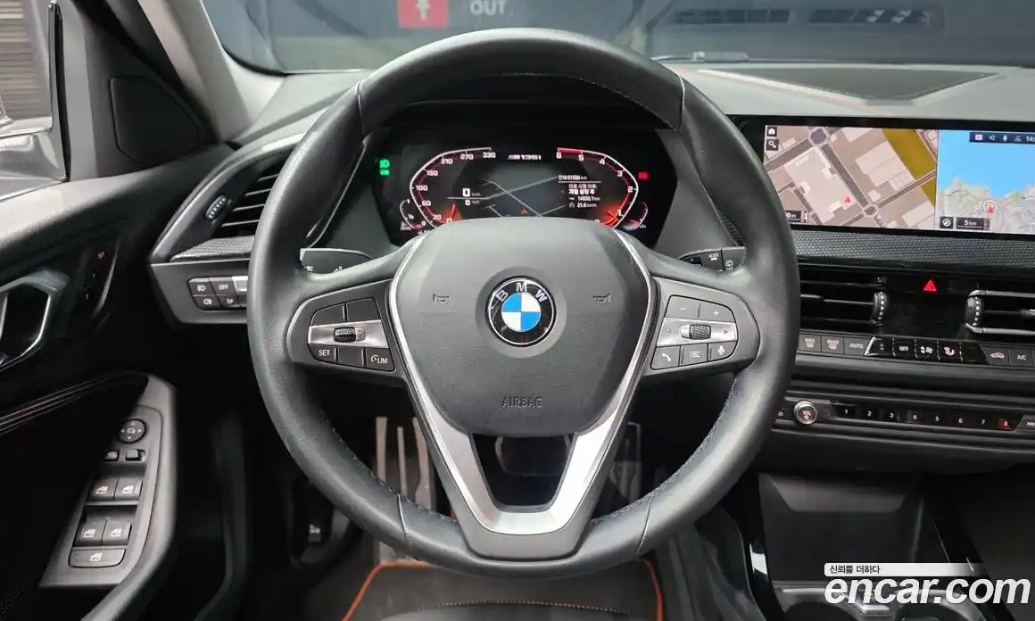 BMW 1 серия 2020 2.0 автомат (гидро), фото 19