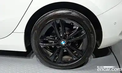 BMW 1 серия 2020 2.0 автомат (гидро), миниатюра 7