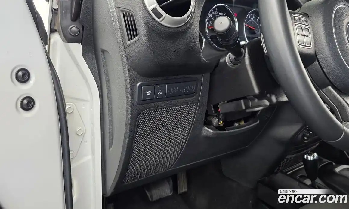 Jeep Wrangler 2016 3.6 автомат (гидро), фото 17