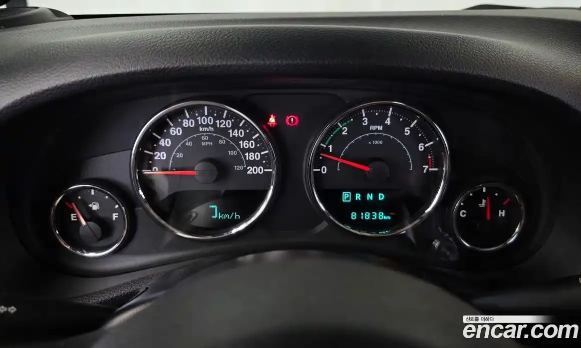 Jeep Wrangler 2016 3.6 автомат (гидро), фото 8