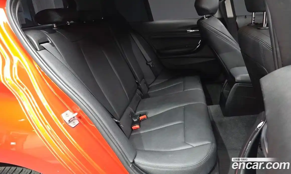BMW 1 серия 2015 2.0 автомат (гидро), фото 12