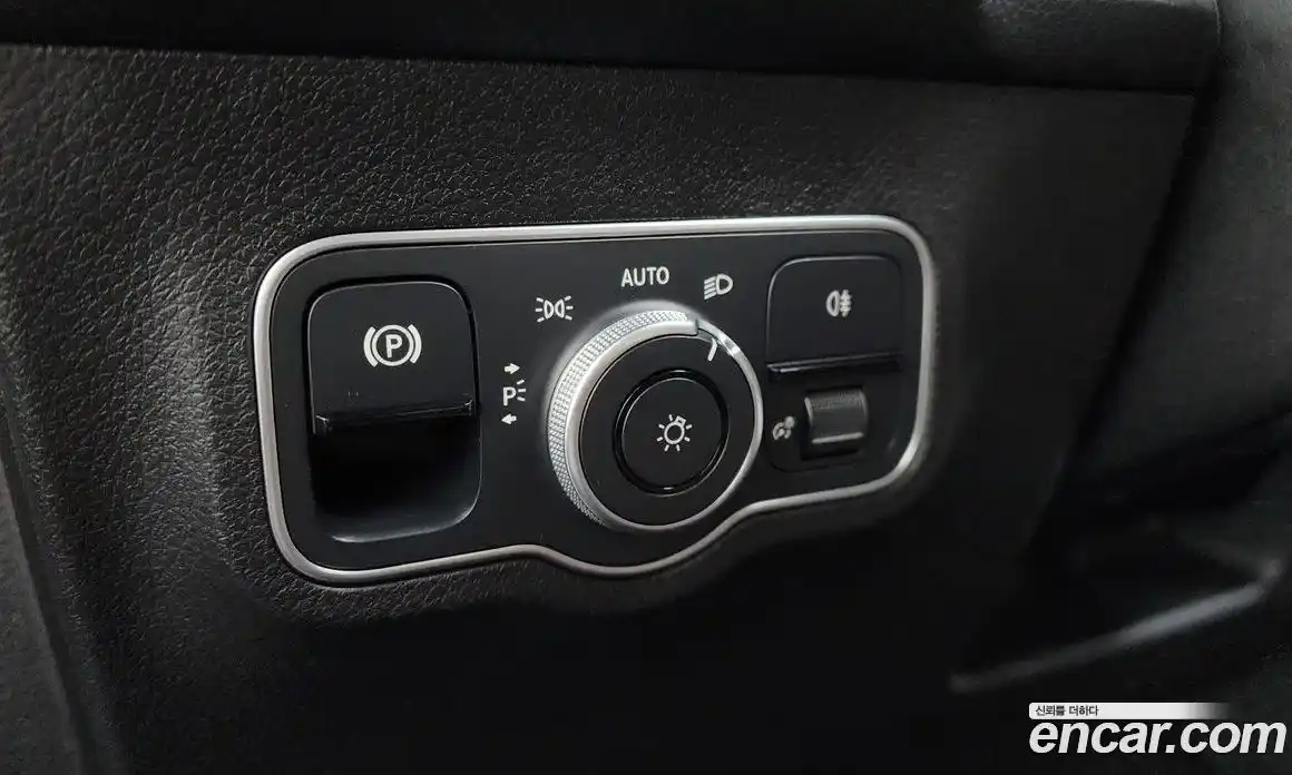 Mercedes-Benz GLB-Class 2023 2.0 гидро, фото 20 Mercedes-Benz GLB-Class 2023 2.0 гидро, фото 20