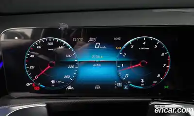 Mercedes-Benz GLB-Class 2023 2.0 гидро, миниатюра 11 Mercedes-Benz GLB-Class 2023 2.0 гидро, миниатюра 11