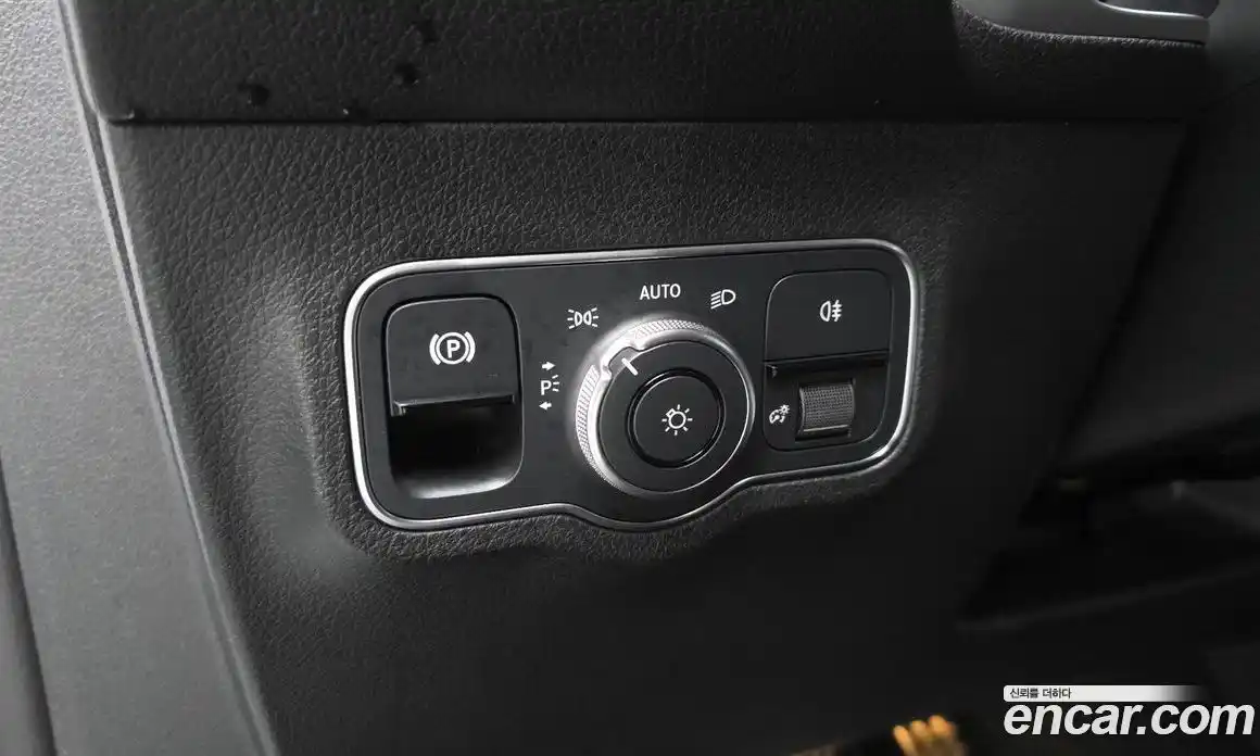 Mercedes-Benz GLB-Class 2023 2.0 гидро, фото 27 Mercedes-Benz GLB-Class 2023 2.0 гидро, фото 27