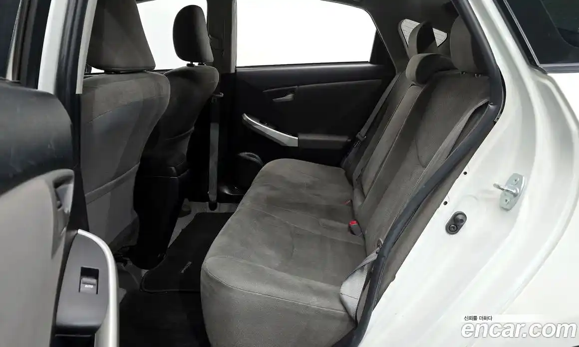 Toyota Prius 2015 1.8 гидро, фото 12