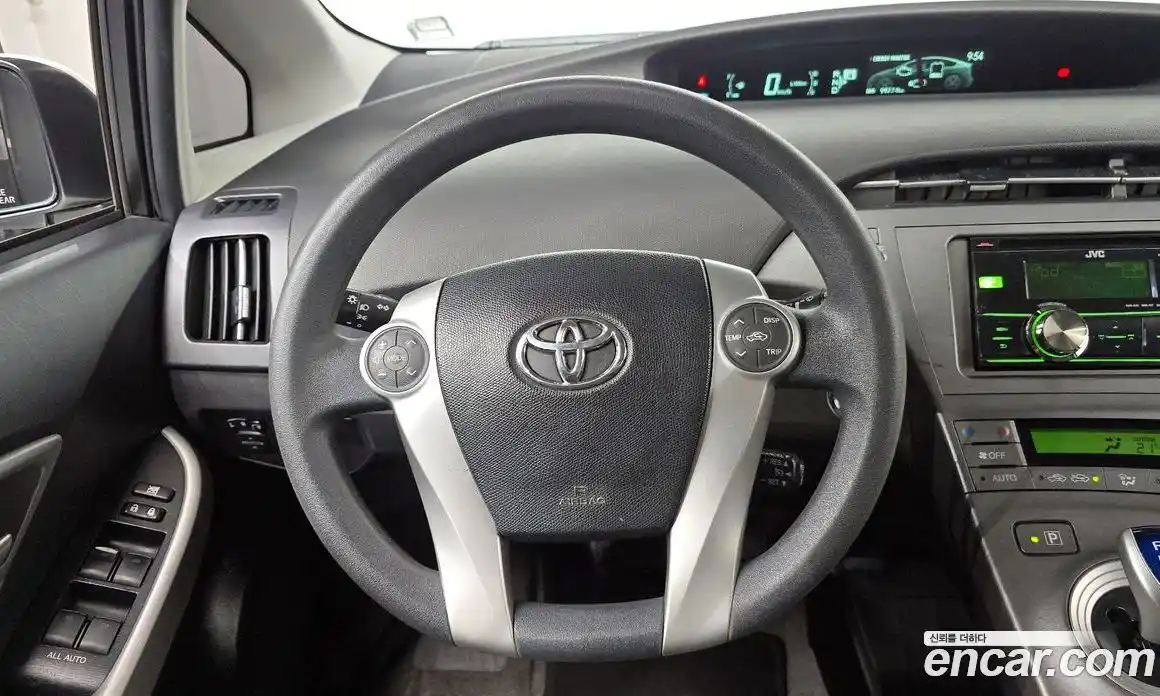 Toyota Prius 2015 1.8 гидро, фото 13