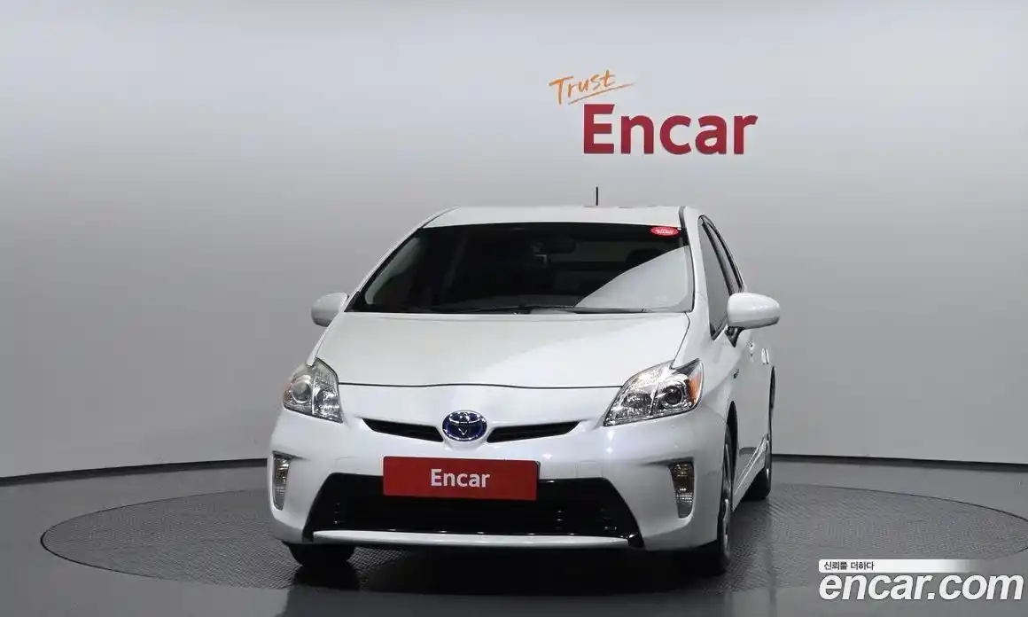 Toyota Prius 2015 1.8 гидро, фото 3