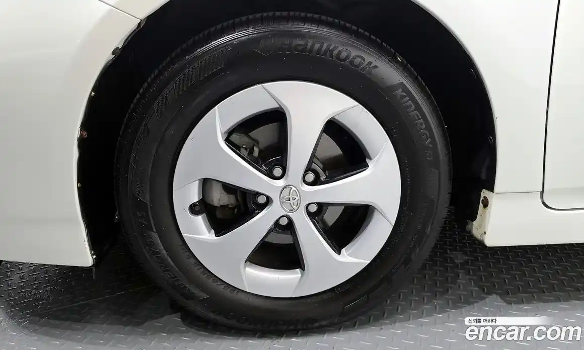 Toyota Prius 2015 1.8 гидро, фото 5