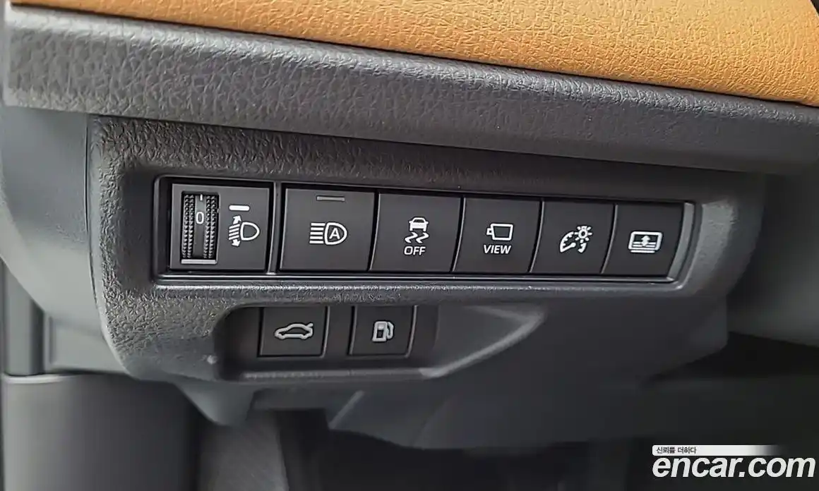 Toyota Camry 2025 2.5 гидро, фото 15