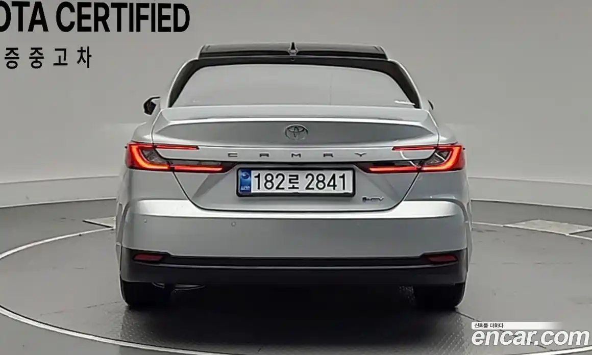 Toyota Camry 2025 2.5 гидро, фото 4