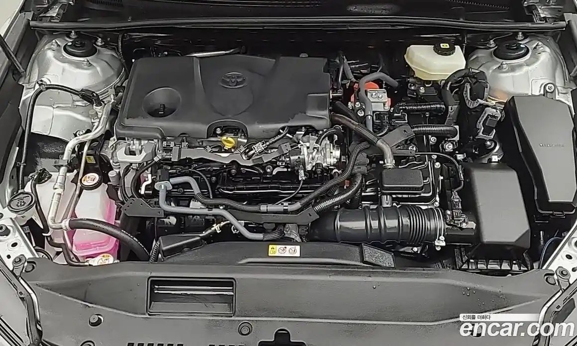 Toyota Camry 2025 2.5 гидро, фото 6