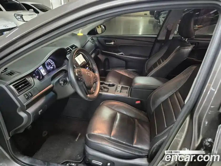 Toyota Camry 2016 2.5 гидро, фото 7