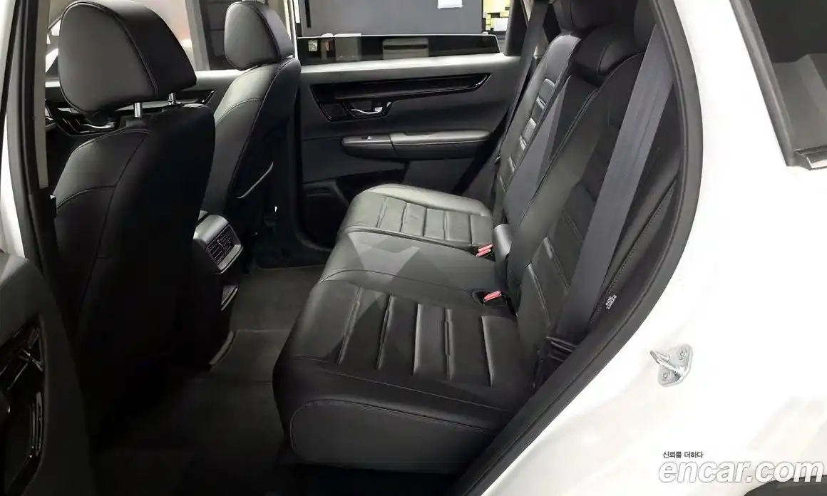 Honda CR-V 2023 1.5 автомат (гидро), фото 18