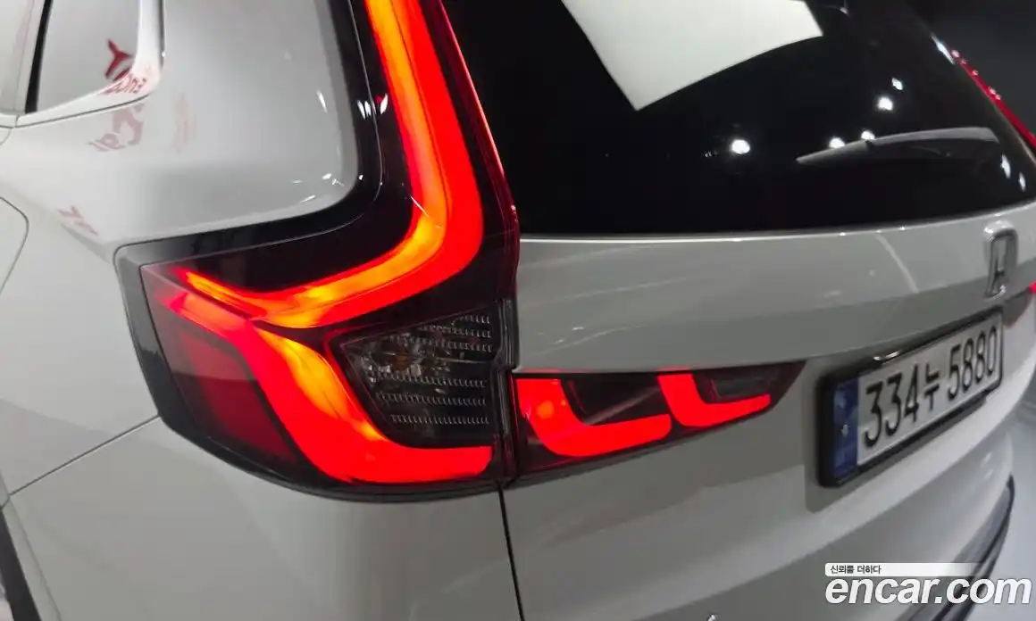 Honda CR-V 2023 1.5 автомат (гидро), фото 9