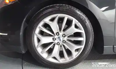 Ford Taurus 2015 2.0 автомат (гидро), миниатюра 5