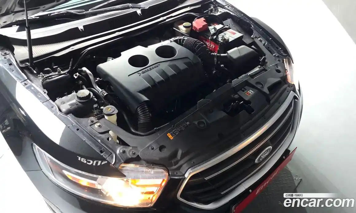 Ford Taurus 2015 2.0 автомат (гидро), фото 6