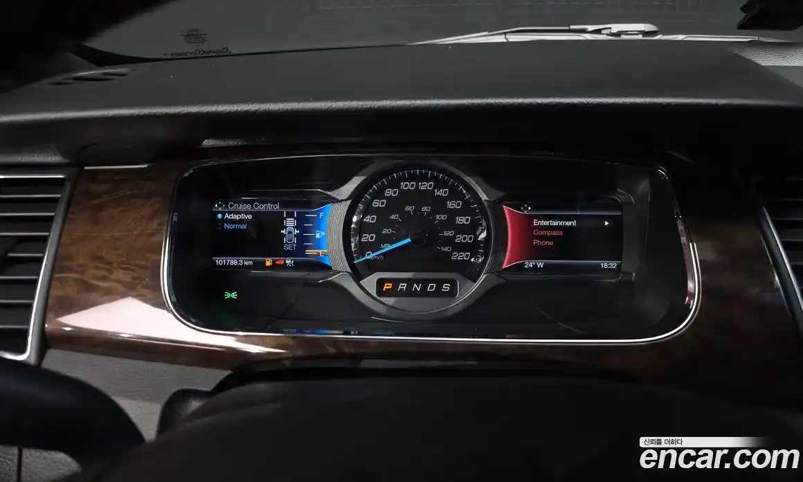 Ford Taurus 2015 2.0 автомат (гидро), фото 8