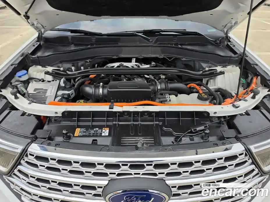 Ford Explorer 2021 3.0 автомат (гидро), фото 13