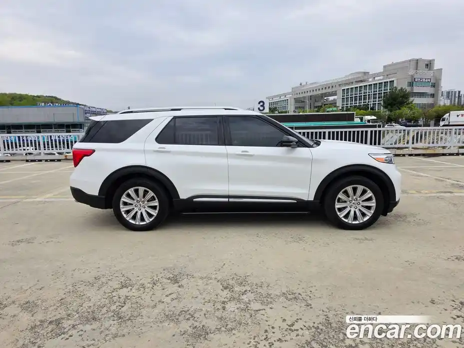 Ford Explorer 2021 3.0 автомат (гидро), фото 4