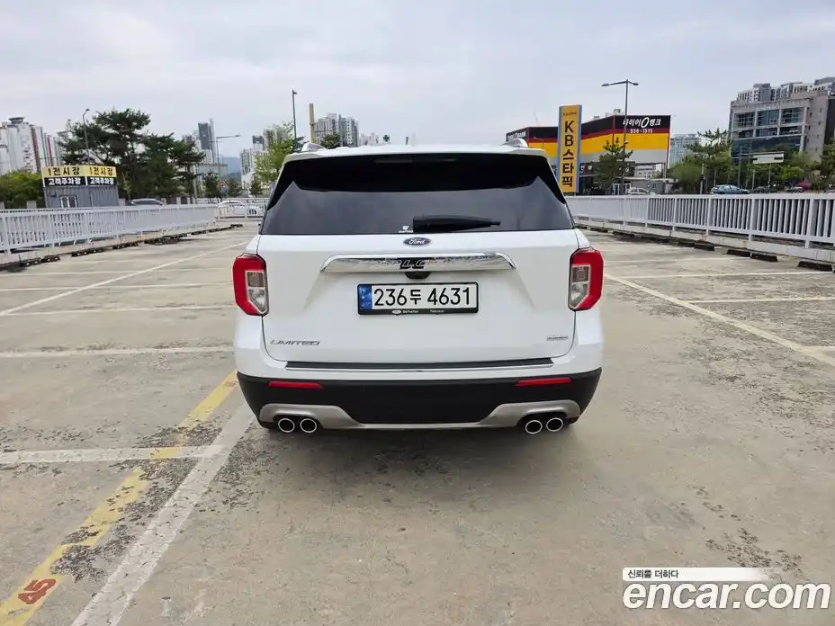 Ford Explorer 2021 3.0 автомат (гидро), фото 6