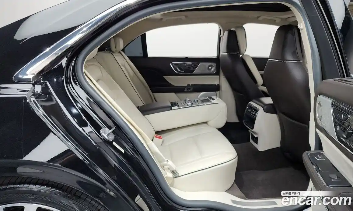 Lincoln Continental 2017 3.0 гидро, фото 11