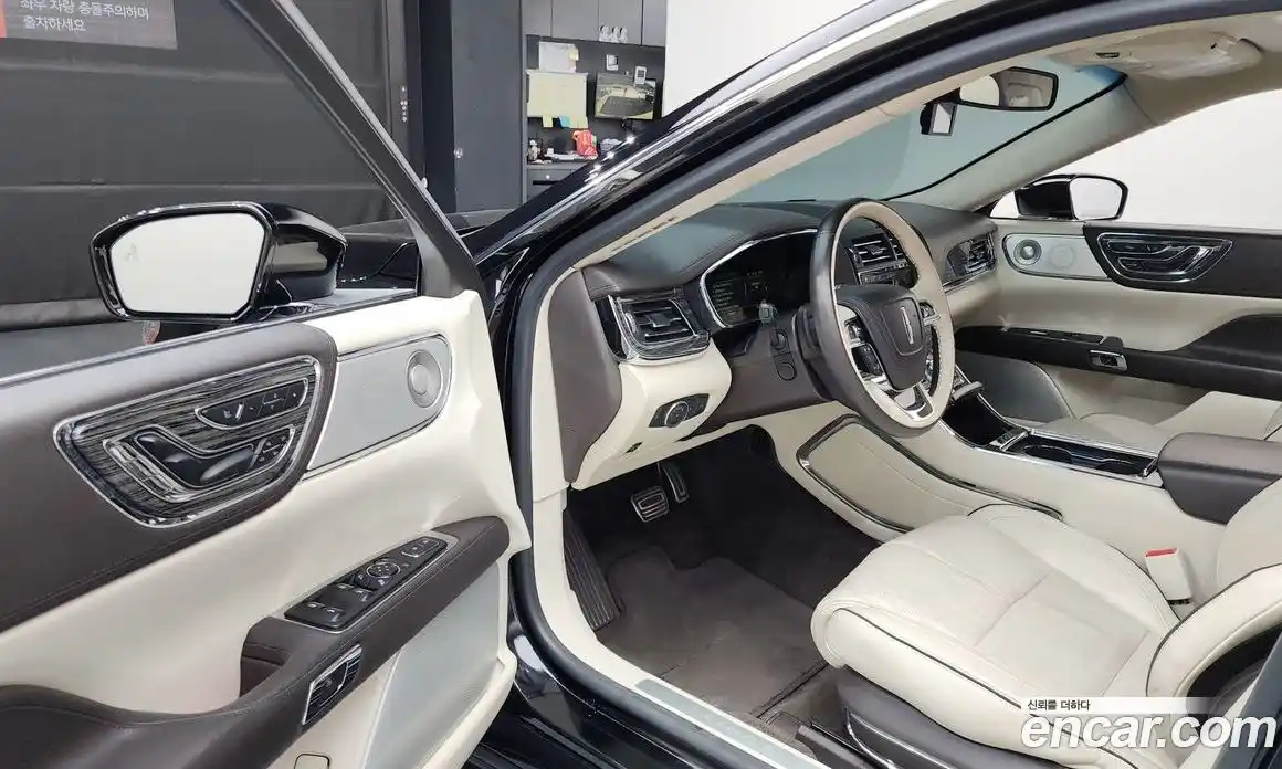 Lincoln Continental 2017 3.0 гидро, фото 10