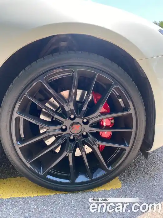 Maserati Quattroporte 2015 3.0 гидро, фото 14