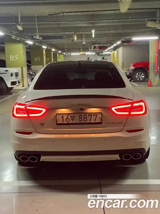 Maserati Quattroporte 2015 3.0 гидро, фото 19