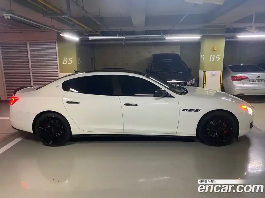 Maserati Quattroporte 2015 3.0 гидро, фото 20