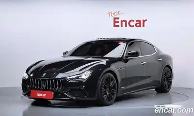 Maserati Ghibli