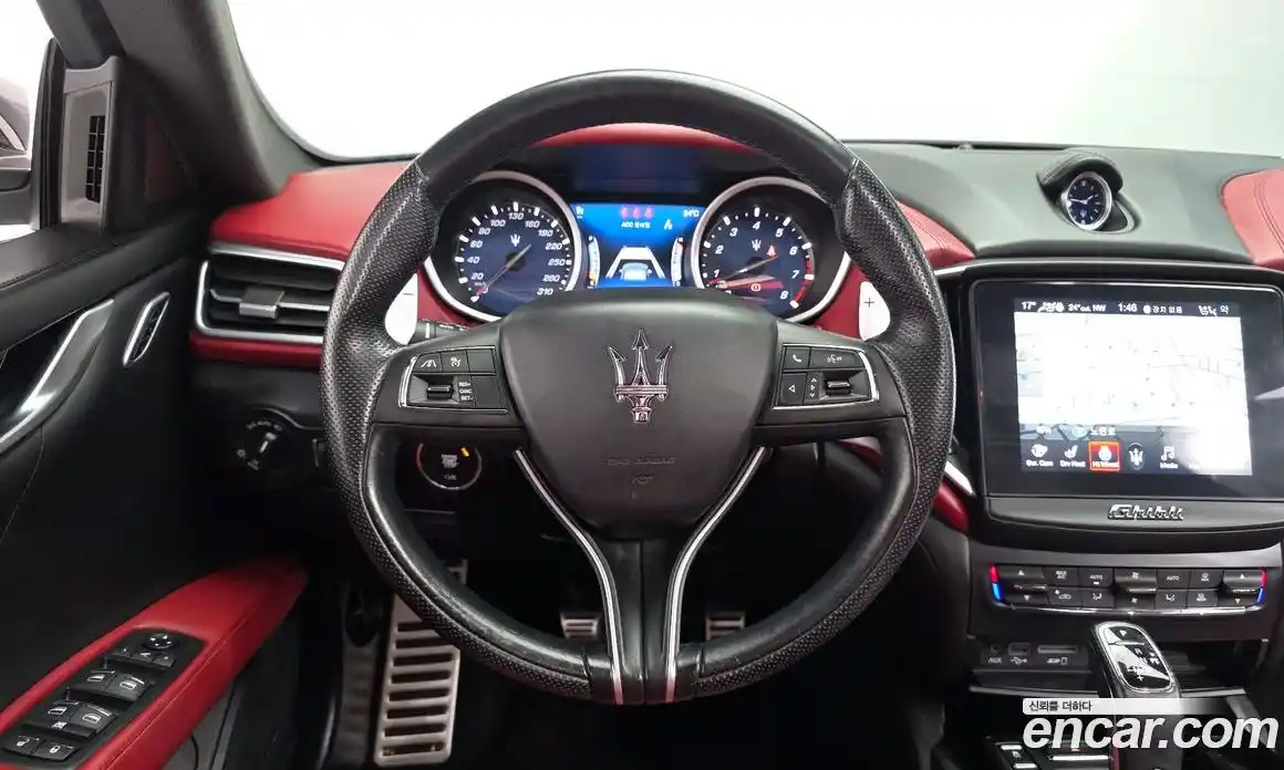 Maserati Ghibli 2019 3.0 гидро, фото 12