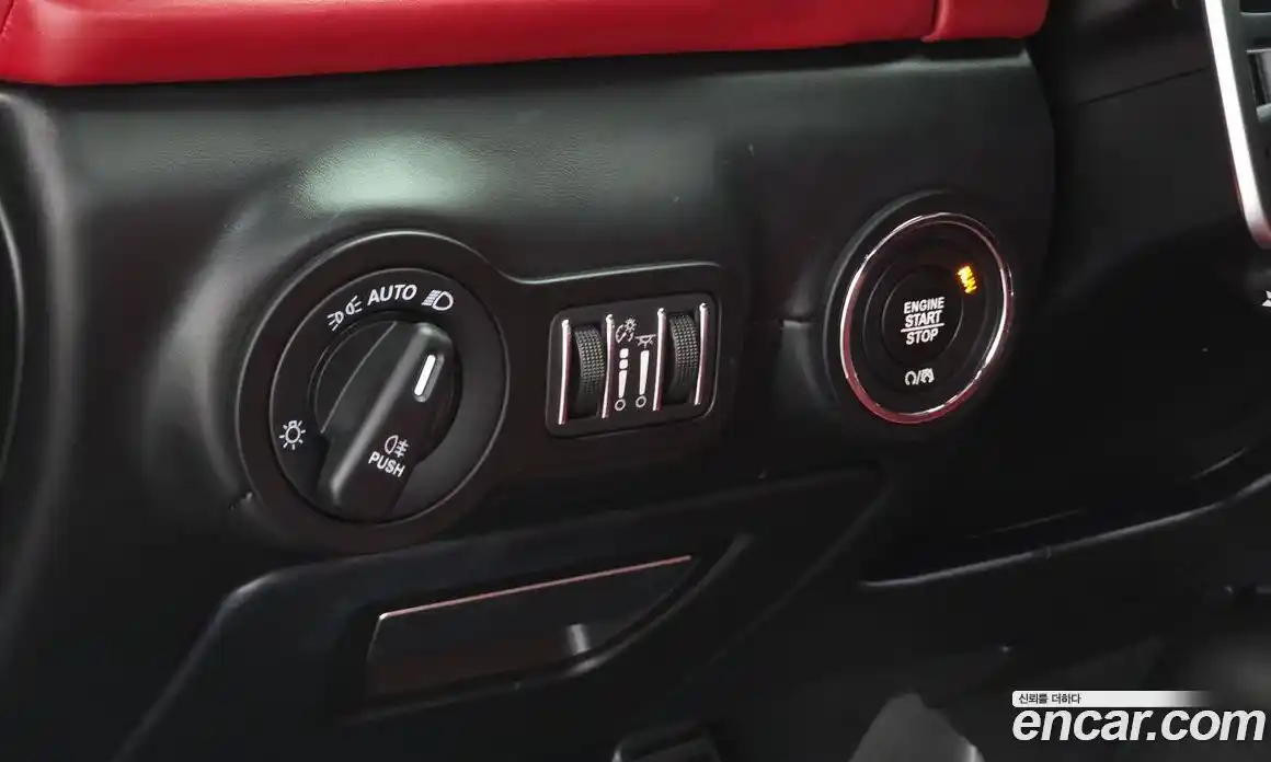 Maserati Ghibli 2019 3.0 гидро, фото 15
