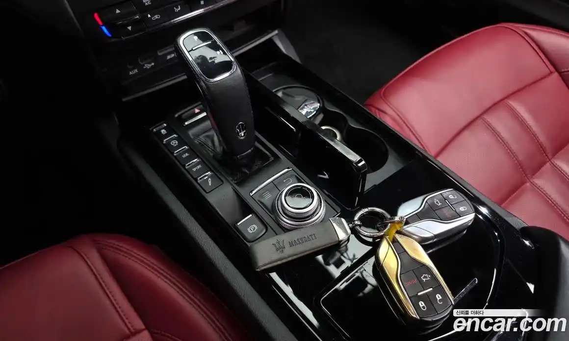 Maserati Ghibli 2019 3.0 гидро, фото 9