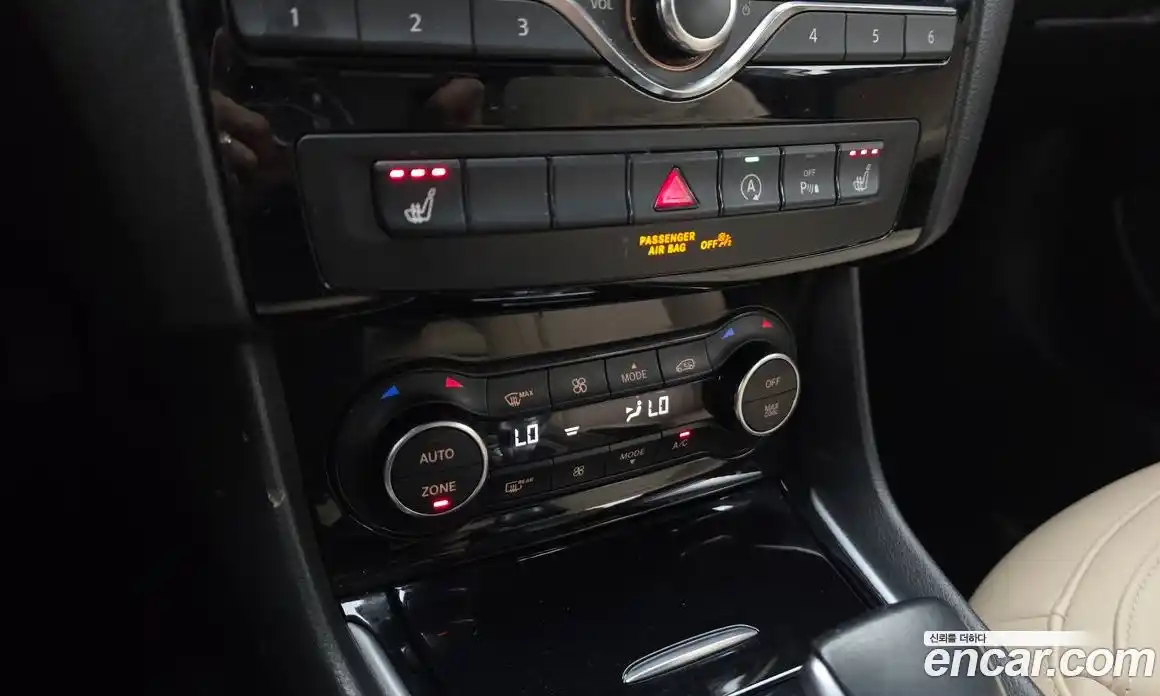 Infiniti QX30 2019 2.0 гидро, фото 17