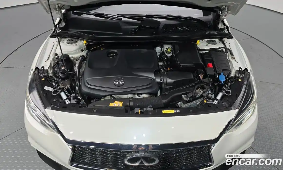 Infiniti QX30 2019 2.0 гидро, фото 6