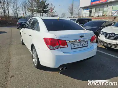 Chevrolet Cruze 2011 1.8 автомат (гидро), миниатюра 4