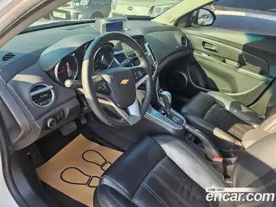 Chevrolet Cruze 2011 1.8 автомат (гидро), миниатюра 8