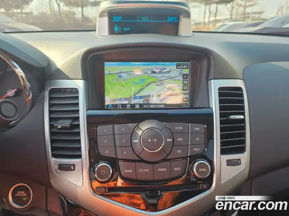 Chevrolet Cruze 2011 1.8 автомат (гидро), фото 10