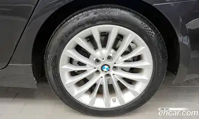 BMW 5 серия 2018 2.0 автомат (гидро), миниатюра 5
