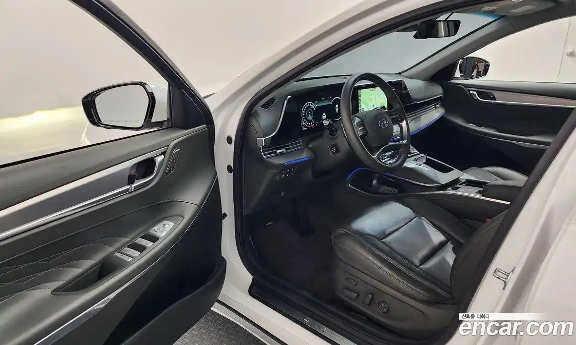 Hyundai Grandeur 2020 2.5 автомат (гидро), фото 10