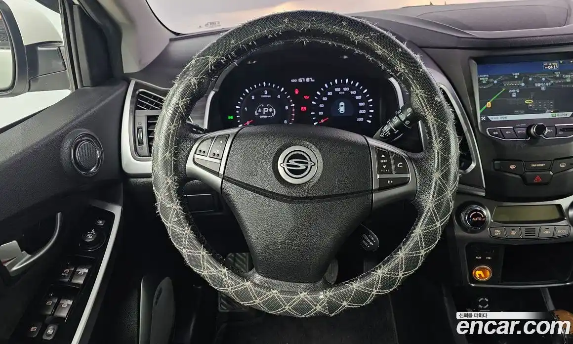 SsangYong Korando 2014 2.0 автомат (гидро), фото 14