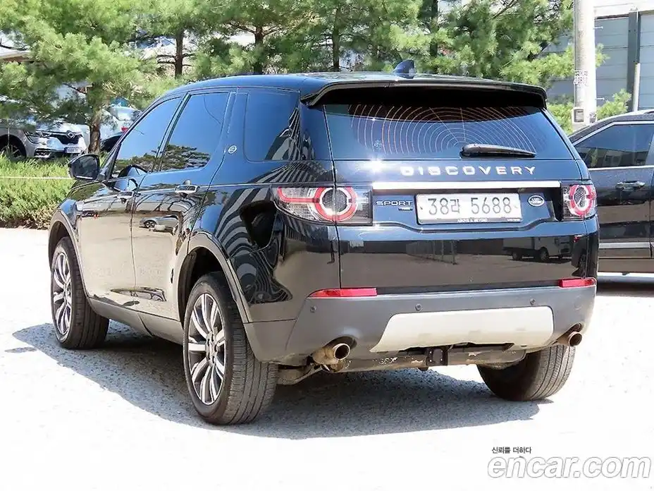 Land Rover Discovery Sport 2017 2.0 автомат (гидро), фото 3