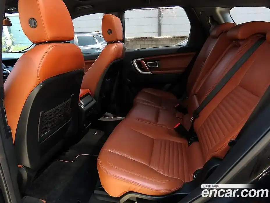 Land Rover Discovery Sport 2017 2.0 автомат (гидро), фото 6