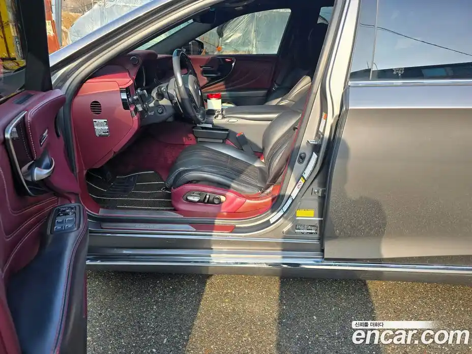 Lexus LS 2018 3.5 гидро, фото 20