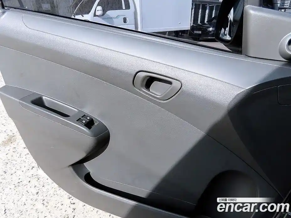 Chevrolet Matiz 2010 1.0 автомат (гидро), фото 11